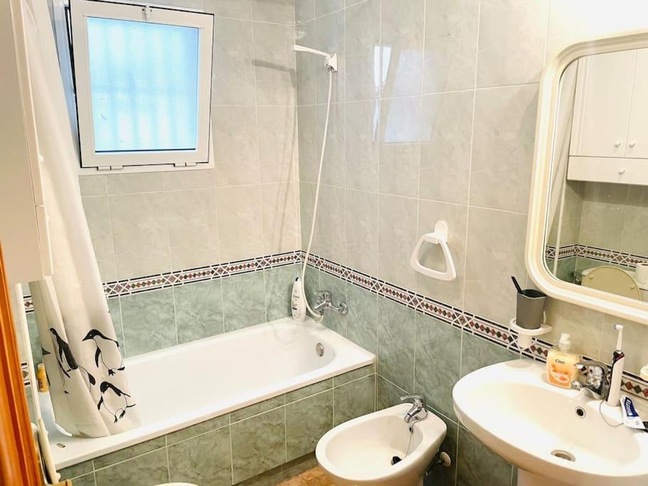 Charming Apartment Торрев'єха Екстер'єр фото